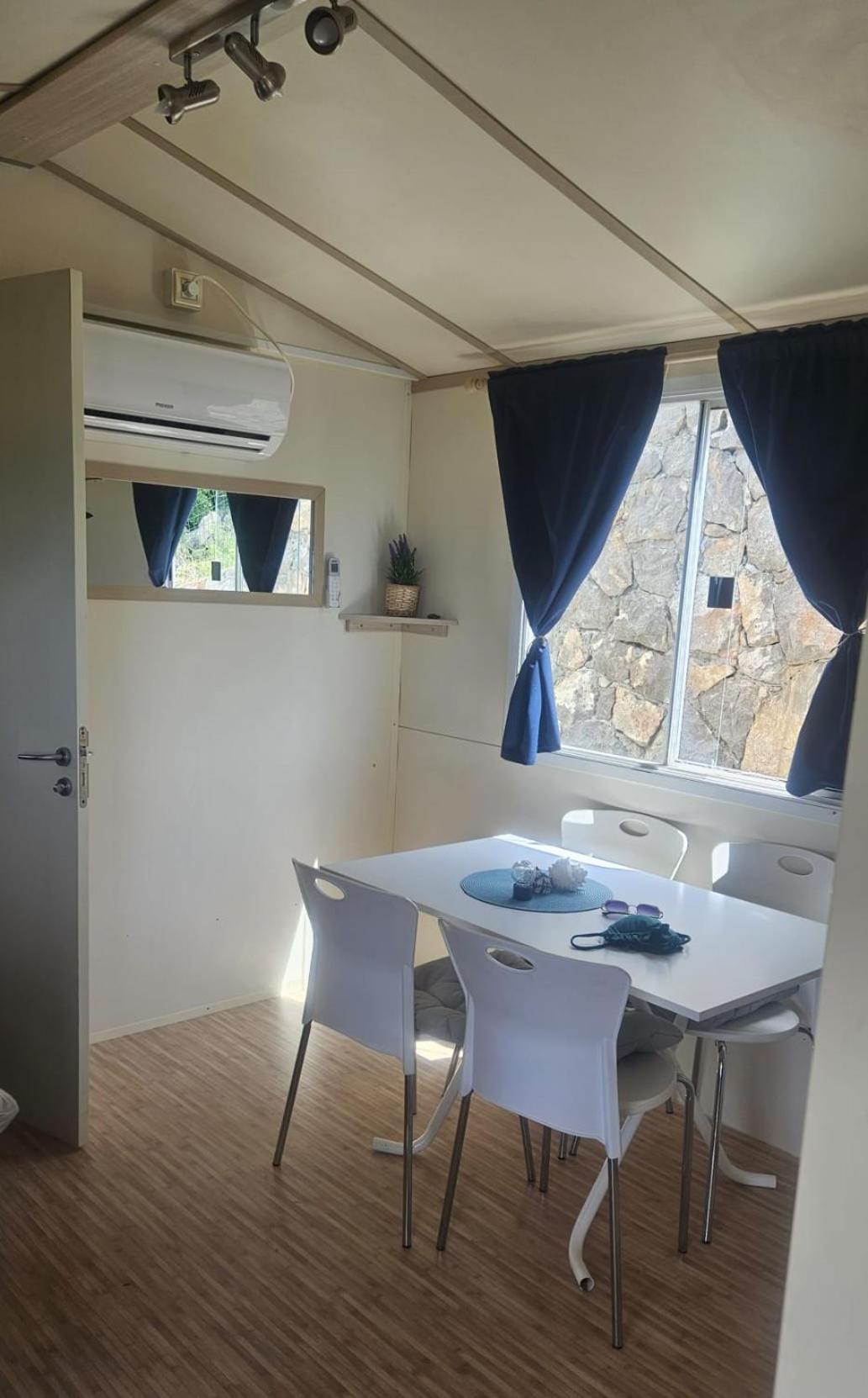 Mobile Home Relax Кленовица Екстериор снимка